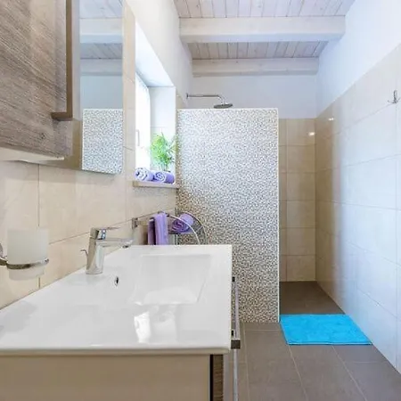 Apartament Amazing With Swimming Pool *